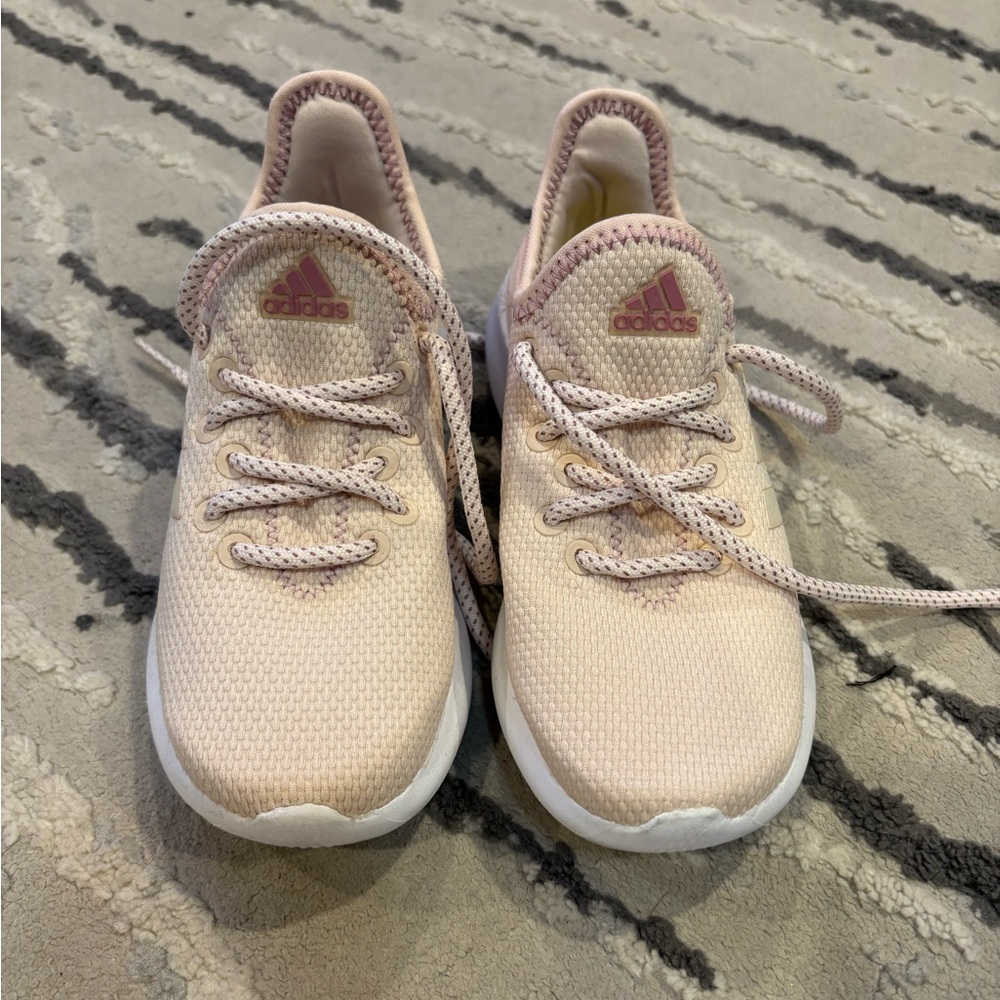 NOT FOR SALE
Girls light pink Adidas's running shoes